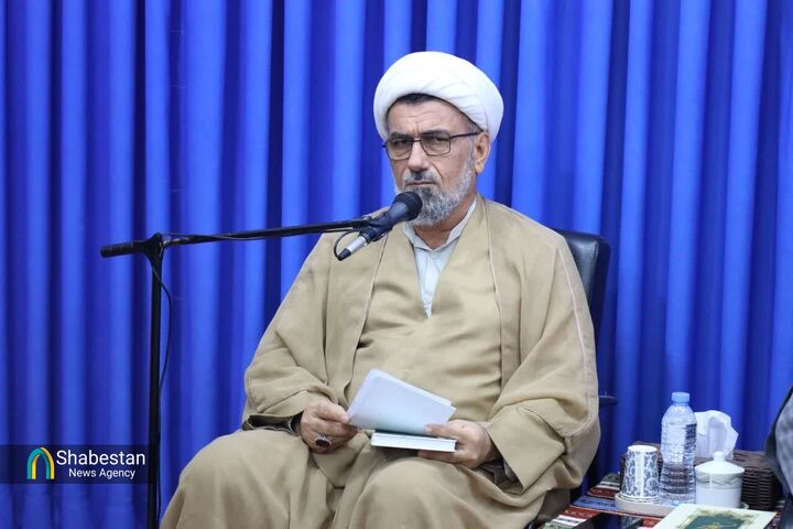 طنین نوای فاطمی و محافل قرآنی در بقاع متبرکه مازندران/ خط سرخ فاطمی؛ چراغ راه بصیرت و سبک زندگی دینی