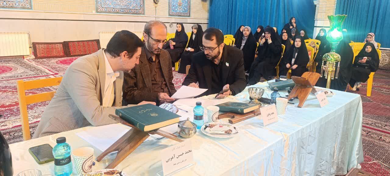برگزیدگان هجدهمین دوره مسابقات قرآنی مدهامّتان در قزوین معرفی شدند