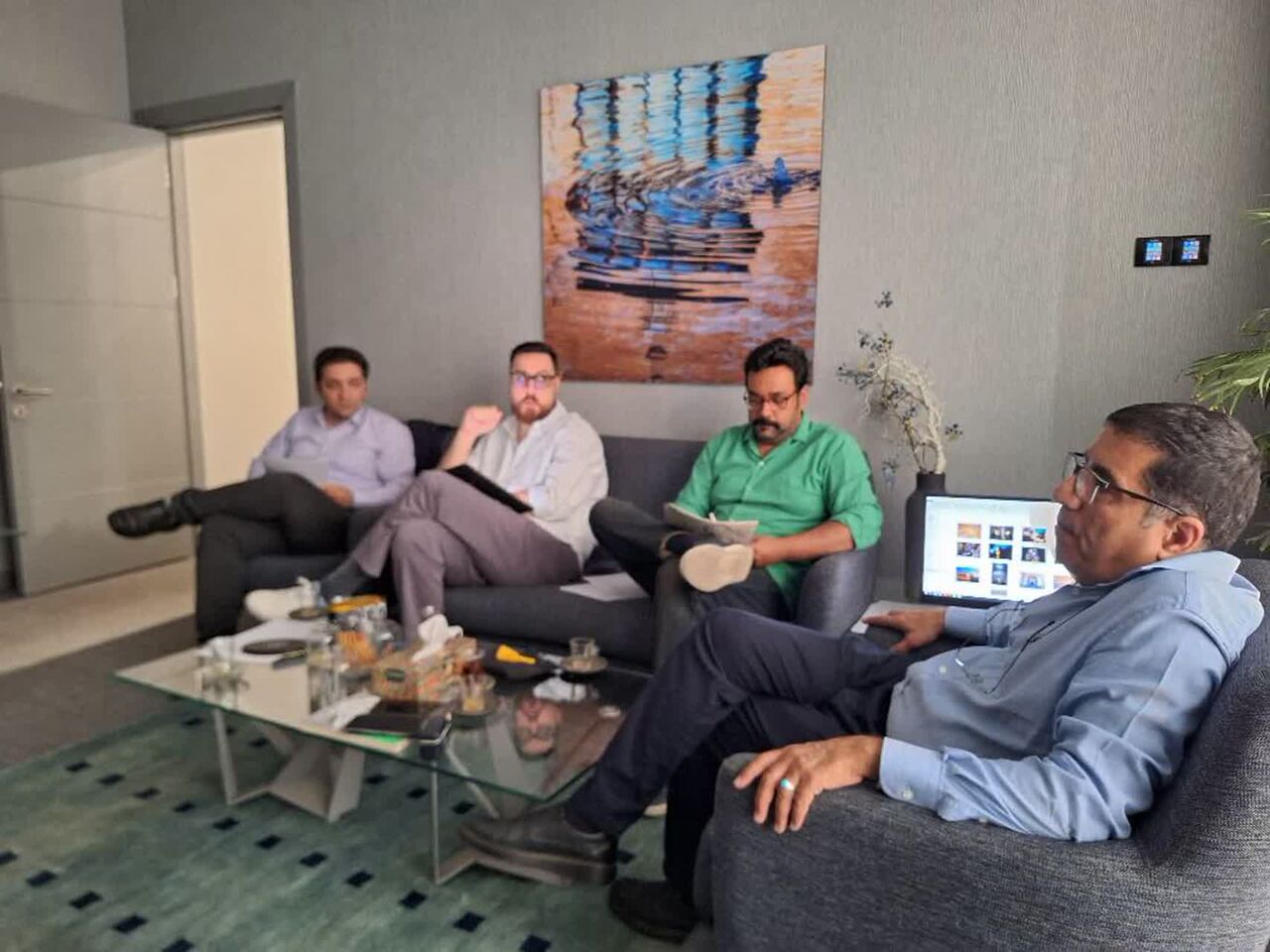 «دالان»؛ روایت تصویری معماری ایران از دریچه دوربین ۱۴۰ عکاس