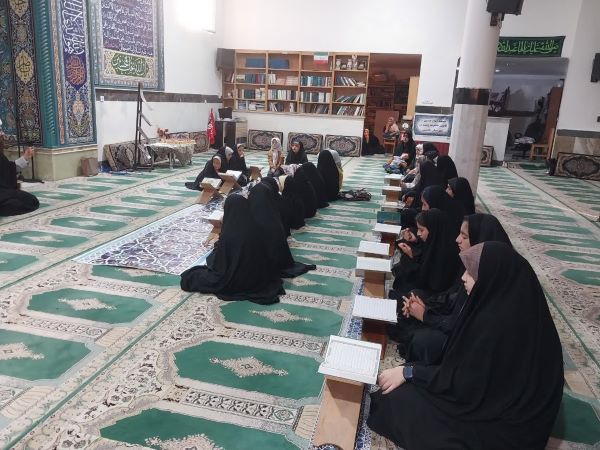 کانون حضرت زینب(س) فامنین؛ از پرورش قاریان نوجوان تا خدمت‌رسانی در شب‌های اجتماع مردمی