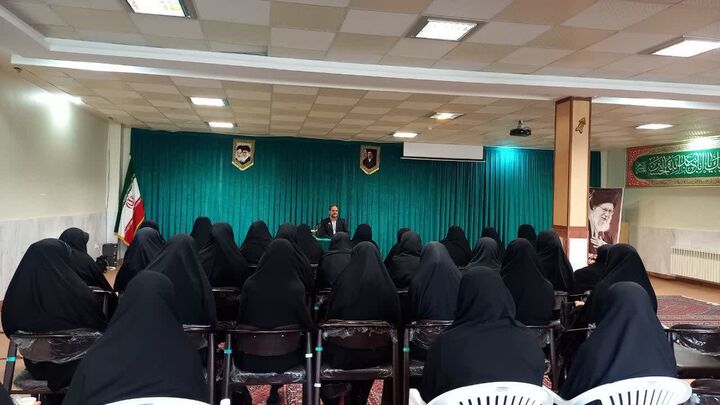 فریضه امر به معروف و نهی از منکر عامل صیانت فرهنگی و اخلاقی جامعه است