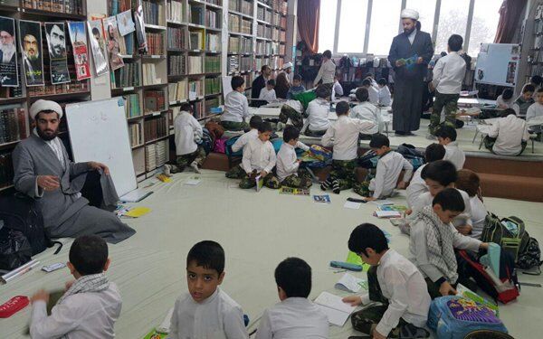 گسترش شبکه مدارس مسجدمحور در سراسر کشور؛ فعالیت ۴۶۰ مدرسه با رویکردهای متنوع آموزشی