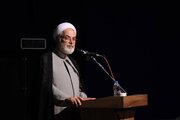 انتظار به معنای دست روی دست گذاشتن نیست / باید برای ظهور امام زمان(عج) قدم برداریم
