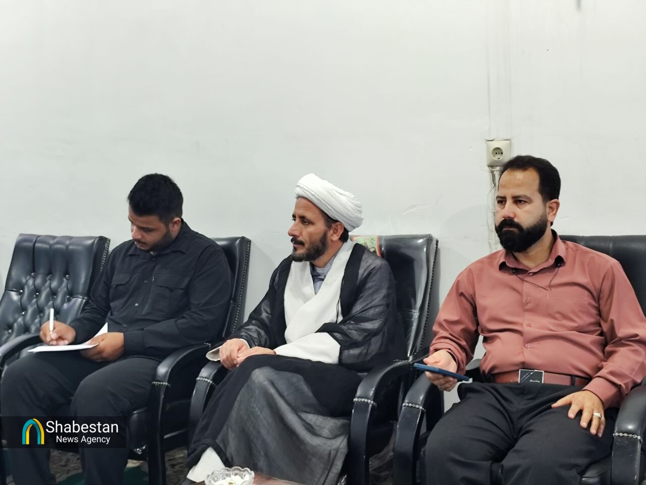 ۱۳ آبان فرصتی برای تبیین آموزه‌های عاشورا و استمرار مبارزه با استکبار است