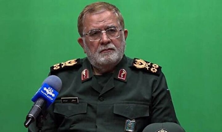سرلشکر ایزدی: تنگه هرمز تا تحقق شروط ایران مسدود می‌ماند