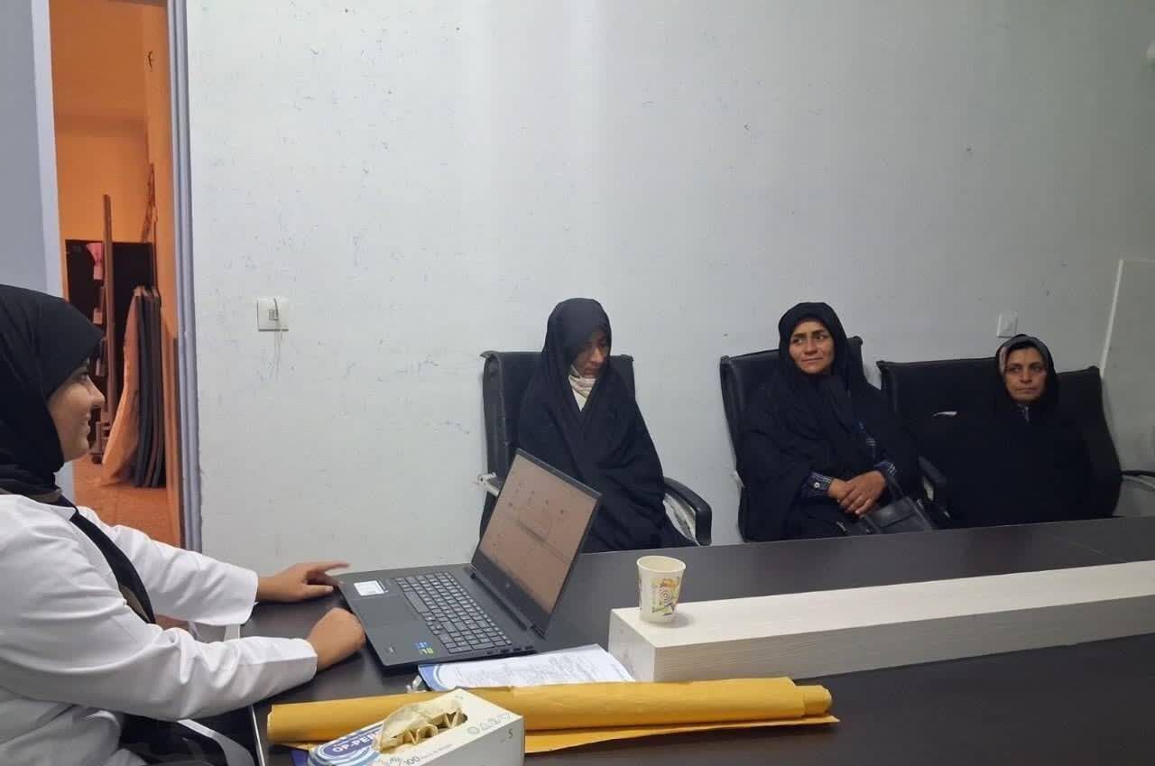 سفیران سلامت در دل محرومیت/ چهار روز عاشقی و جهاد برای شکفتن لبخند و امید