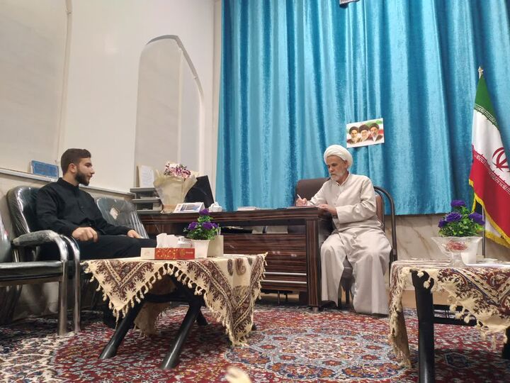 دیدار راهبر کانون مساجد بروجن با امام جمعه شهر نقنه/ گفتگویی در باب حل چالش‌های پیش‌ رو کانون مساجد شهر نقنه