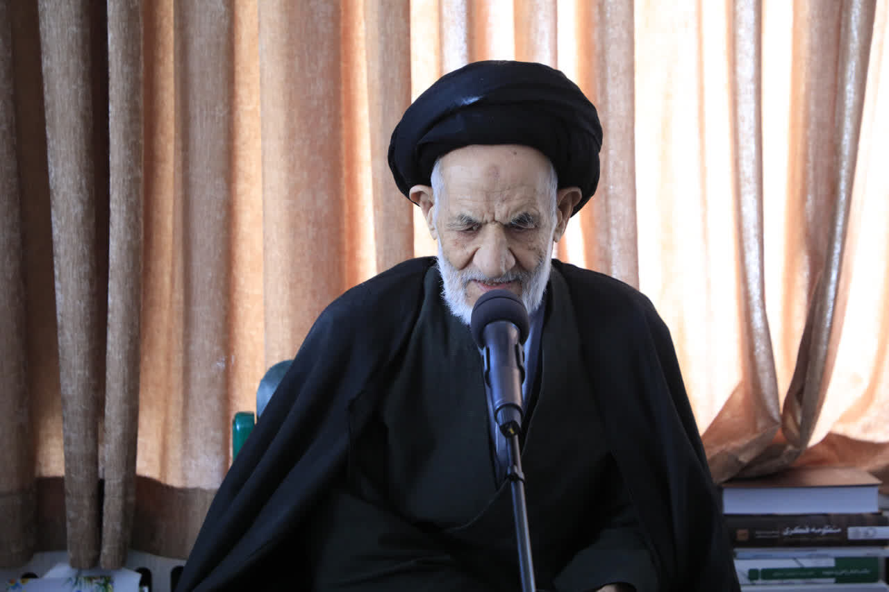 ۴۷ سال ایستادگی در برابر هجمهها؛ ثمره پیوند ایمان و خودباوری است