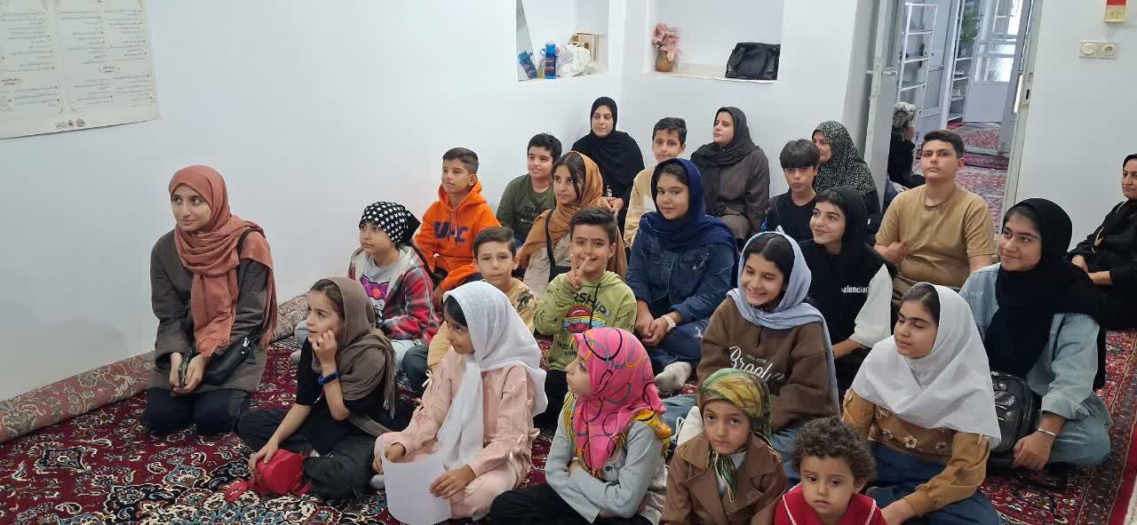 مادران و کودکان در کانون امام محمد غزالی سنندج احکام اسلامی آموختند