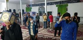 استقبال جوانان از آیین شب‌های قدر در مسجد انصار الحسین (ع) روستای منج