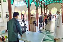 مسلمانان با کد سلامت در مساجد برونئی به نماز ایستادند