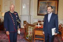 سفیر جدید ایران استوارنامه خود را به پادشاه نروژ تحویل داد