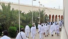 حجاج در مسجد«سیل الکبیر» عربستان محرم شدند