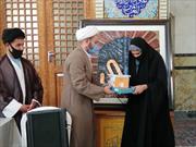 اهدای جایزه به حافظان آیات موضوعی قرآن کریم به مناسبت عید غدیر در مسجد «نور» شیراز
