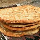 توزیع نان صلواتی به همت کانون «پیمان غدیر» در نانوایی های جهرم