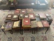 کشف کتاب‌های عتیقه مسیحی از یک داعشی در عراق