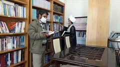 بازدید امام جماعت روستای وانان از کتابخانه امیر المومنین (ع)