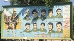 تابلوی تصاویر فرماندهان شهید گردان بلال بازسازی می شود
