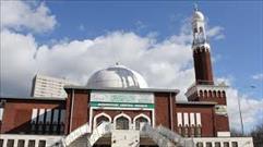 نامه رهبران دینی به نخست وزیر انگلیس برای باز نگه داشتن مساجد و مکان های عبادی