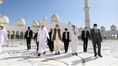 بازدید وزیر خارجه پاکستان از مسجد «شیخ زاید» ابوظبی