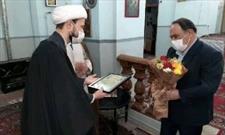 دیدار نمایندگان آستان قدس رضوی در قزوین با جانباز مسیحی