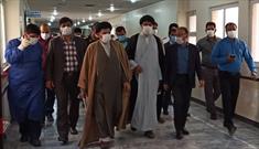 نماینده ولی فقیه در استان خوزستان از بیماران کرونایی دزفول عیادت کرد