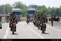 ارتش جمهوری اسلامی ایران با اقتدار از مرزهای وطن صیانت می کند