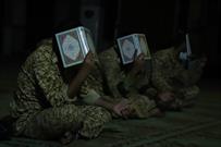 گزارش تصویری احیای شب بیست و یکم ماه مبارک رمضان در تیپ ٢٣٠ ارتش