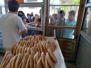 ۶ هزار قرص نان نذری در شهرستان شفت توزیع شد