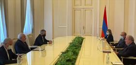 رایزنی محمدجواد ظریف با کفیل نخست‌وزیری ارمنستان