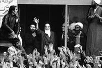 امام خمینی (ره) از جامعیت کامل در تشکیل حکومت اسلامی برخوردار بودند