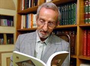یک استاد دانشگاه  ۷۰۰ نسخه کتاب به کتابخانه  امام خمینی (قدس سره) اهدا کرد