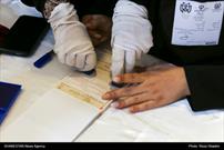 گزارش تصویری| حضور پرشور مردم شیراز پای صندوق های رای