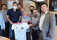 «علی دایی» ورزشکاران و جوانان را به اهدای خون دعوت کرد