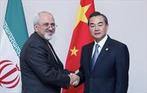 رایزنی تلفنی وزاری خارجه چین و ایران درباره روابط دوجانبه و افغانستان