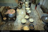 گزارش تصویری| طبخ ۱۷۰۰ پُرس غذا به مناسبت عید سعید غدیر خم به همت کانون «شهید شوشتری»