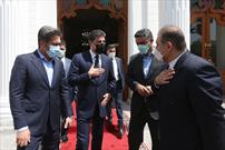 تقویت روابط اقتصادی ایران و عراق به کاهش پدیده کولبری می‌انجامد
