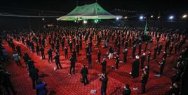 برگزاری مراسم عزاداری امام حسین (ع) به بهداشت روانی جامعه کمک می کند