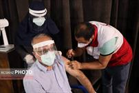 همکاری بشردوستان جوان هلال احمر در ۱۵ مرکز واکسیناسیون خوزستان