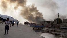 افزایش شمار کشته های انفجارهای انتحاری در فرودگاه کابل