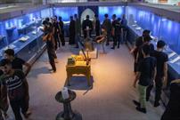بازدید هزاران زائر از موزه اشیای نفیس و نسخ خطی الکفیل در اربعین