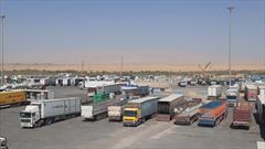 گزارش تصویری// صادرات کالا از مرز بین المللی مهران