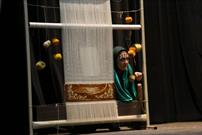 رقابت ۱۰ گروه نمایشی برای کسب رتبه های برتر سی و سومین جشنواره استانی تئاتر در ساری