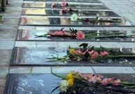 مقبره شهید گمنام مدفون در دانشگاه جهرم غبارروبی شد