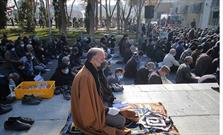 مردم اصفهان با اقامه نماز از خدا طلب باران کردند