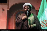 طنین گلبانگ «الله اکبر» در شب پیروزی انقلاب اسلامی از ماذنه های مساجد فارس