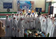 آیین جشن تکلیف ۵۰ دختر نومکلف در روستای خوی برگزار شد