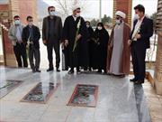 گلزار شهدای گمنام خرم آباد غبار روبی وعطر افشانی شد