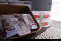 عکس خبری| توزیع یک و نیم تُن گوشت نذری در فارس