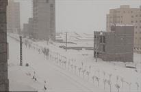 اردبیل سفید پوش شد / مدارس نوبت بعدازظهر نیز تعطیل شدند